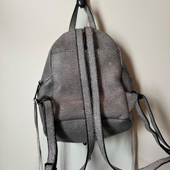 Rebecca Minkoff Medium Julian Leather main image 8